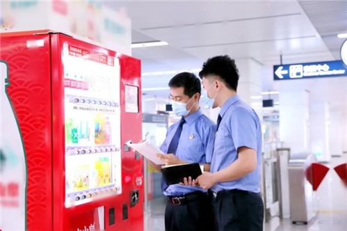 杭州大學生巧用自動售貨機，一招解決過期飲料維權難題